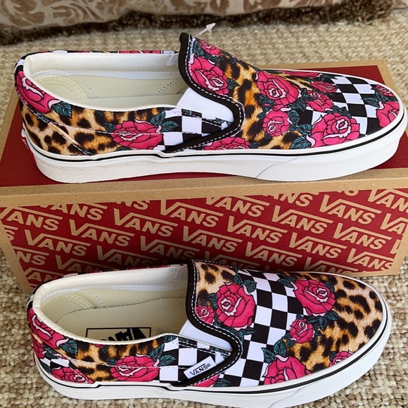 Vans Men’s Classic Slip On Rose/Animalchck Trwht Sneakers - Picture 4 of 16